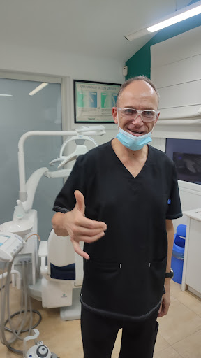 Gabinete Dental Dr Leoncio Santana - Clínica Dental - Thumbnail