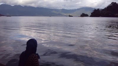 Photos of Hendra Syahroni Station