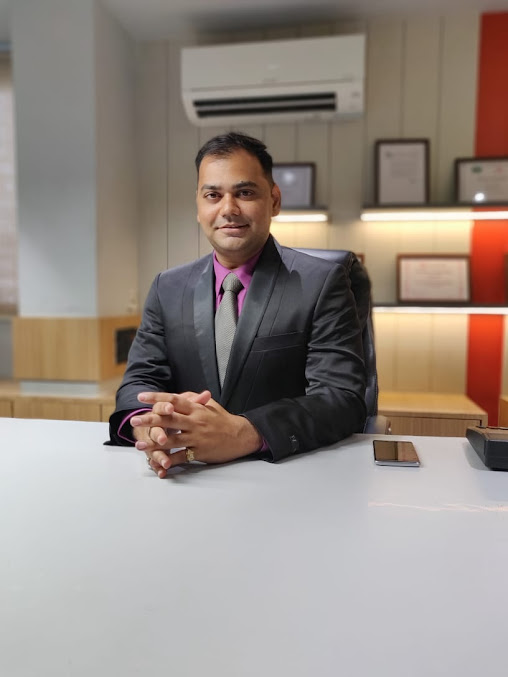 Af1qipmbmhl4uidq8cw3ucrfkhaatuc Uv0qhmhxquru=s677 K No