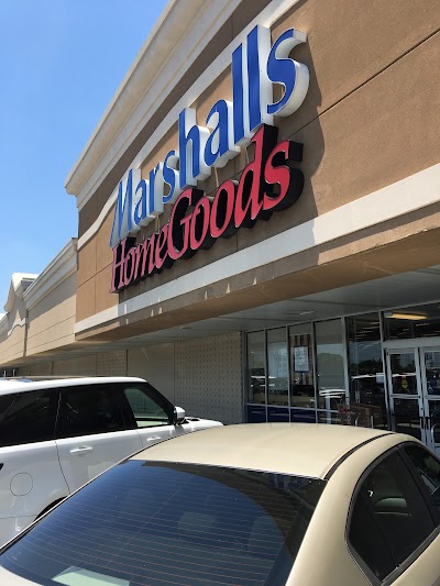 Marshalls & HomeGoods