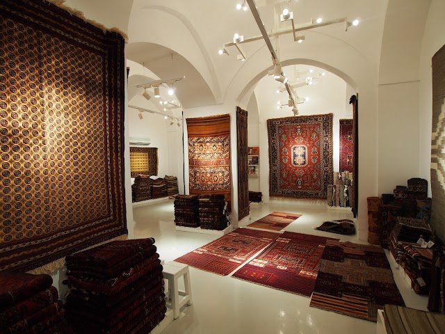 Oasis Gallery