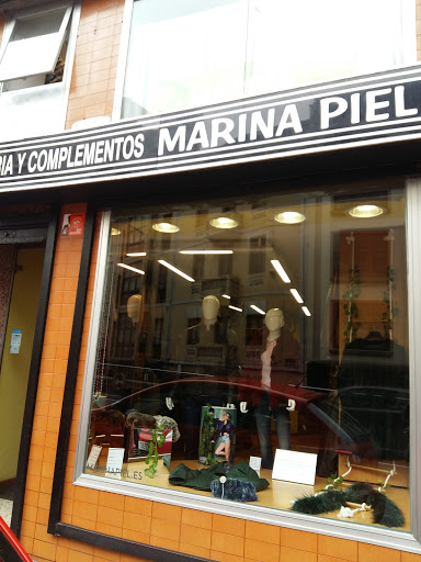Marina Piel (A Coruña) - Thumbnail