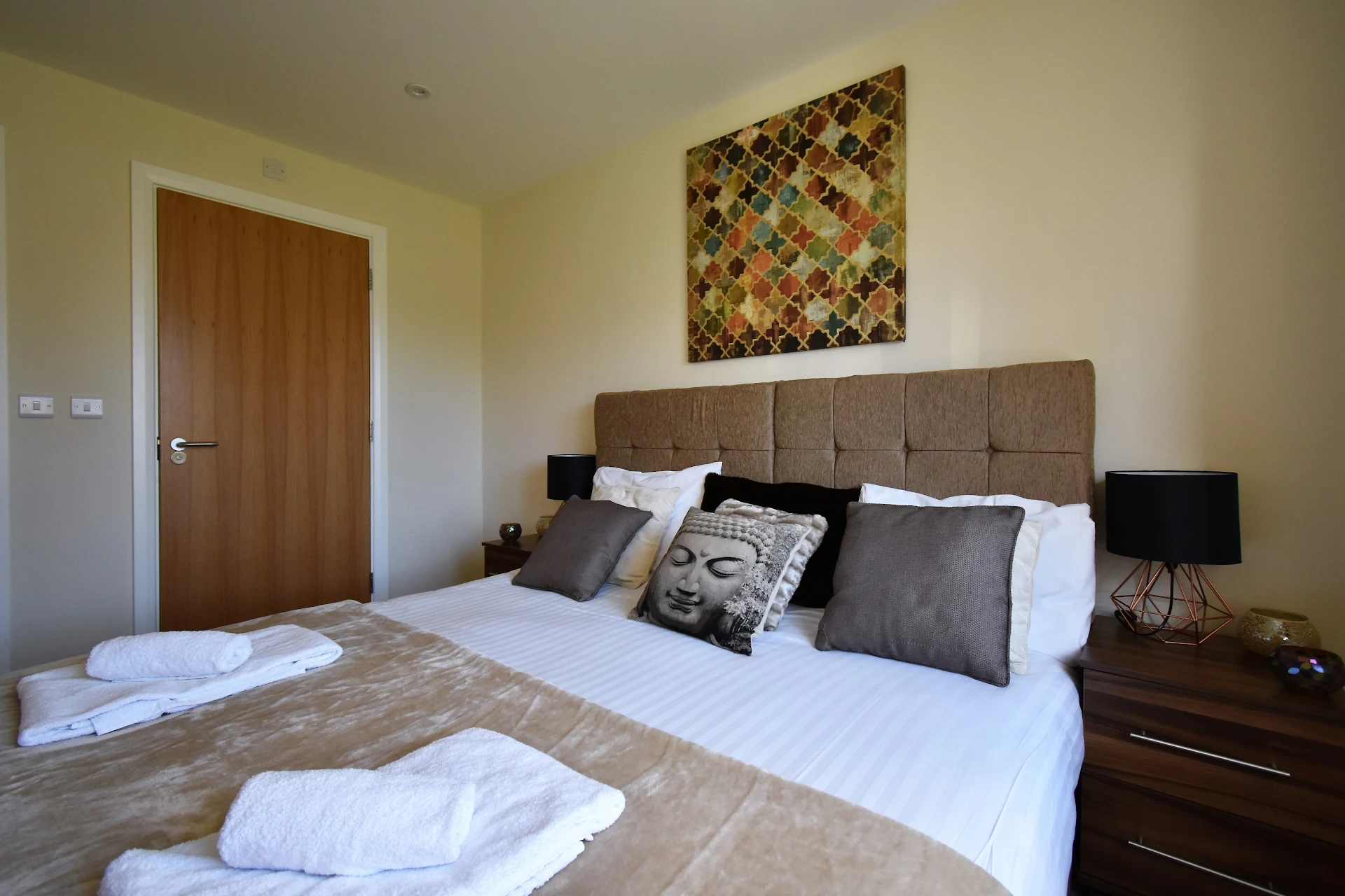 London Heathrow Living Serviced Accommodation