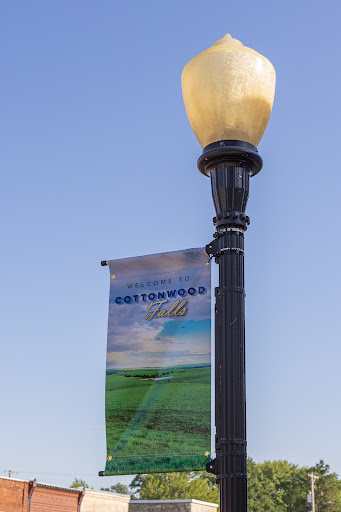 Chase County - Visual