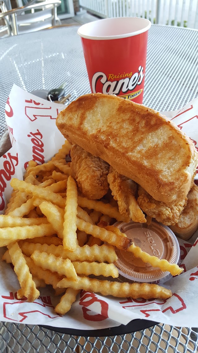 Raising Cane's Chicken Fingers