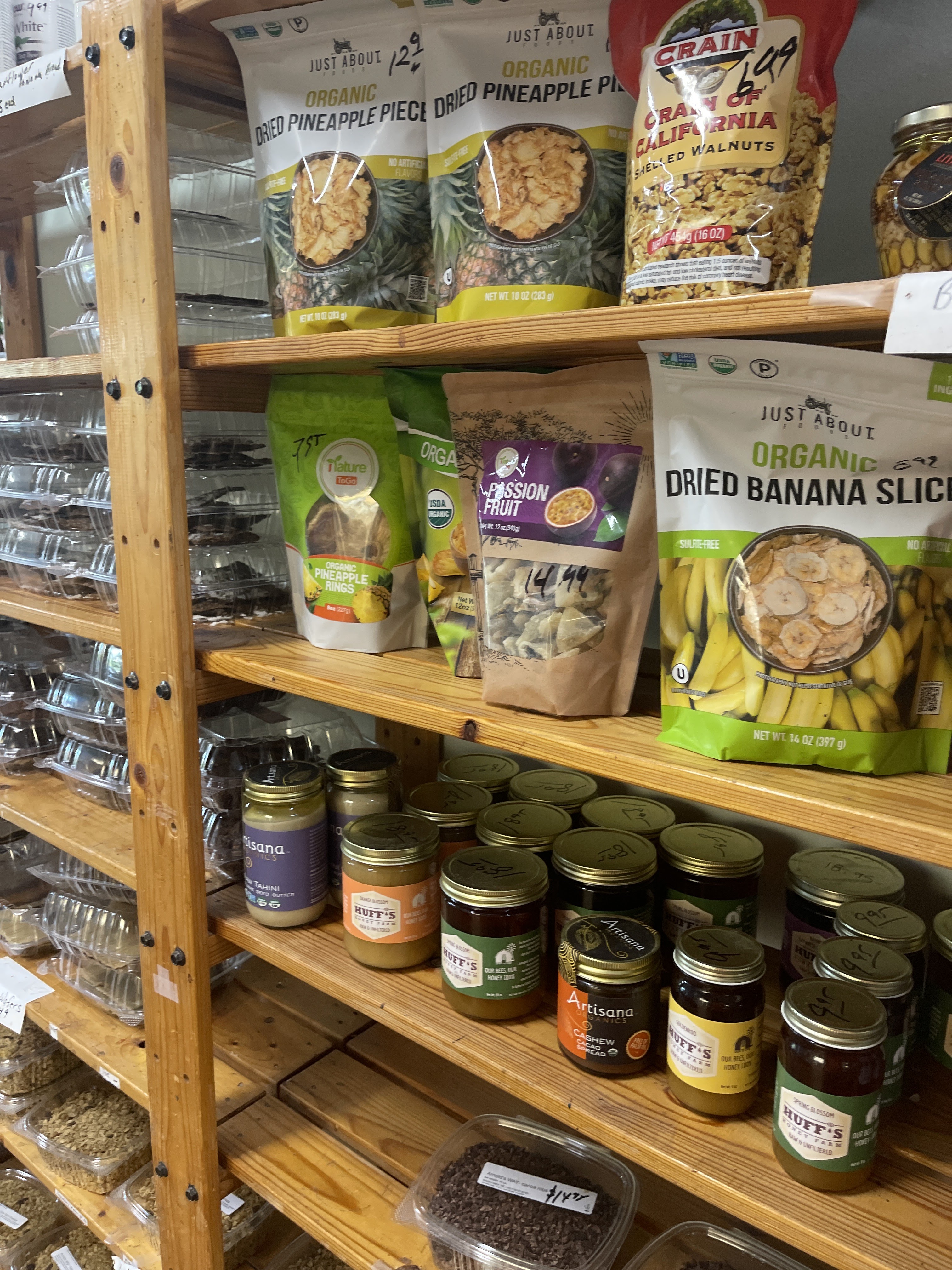 Arnold's Way Vegetarian Raw Cafe