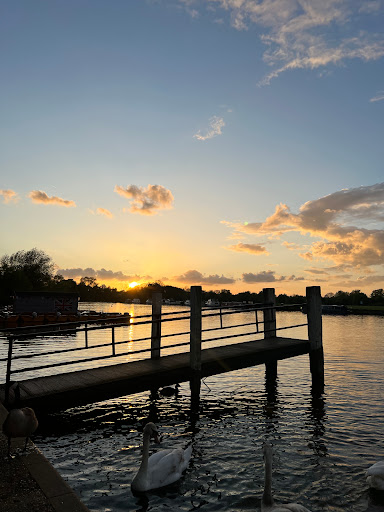 Windsor Riverside Walk - Thumbnail