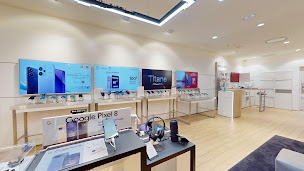 Photo n°5 de Boutique SFR Beziers Voie Domitienne à Béziers (Opérateur téléphonique)