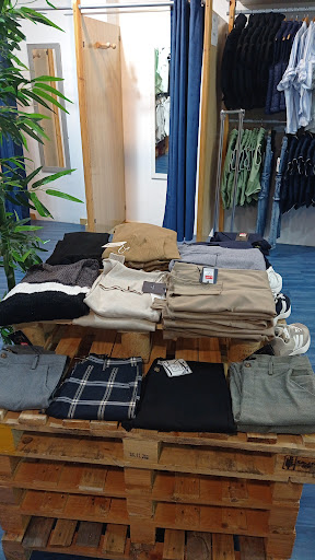 OTONIEL MODA - Visual