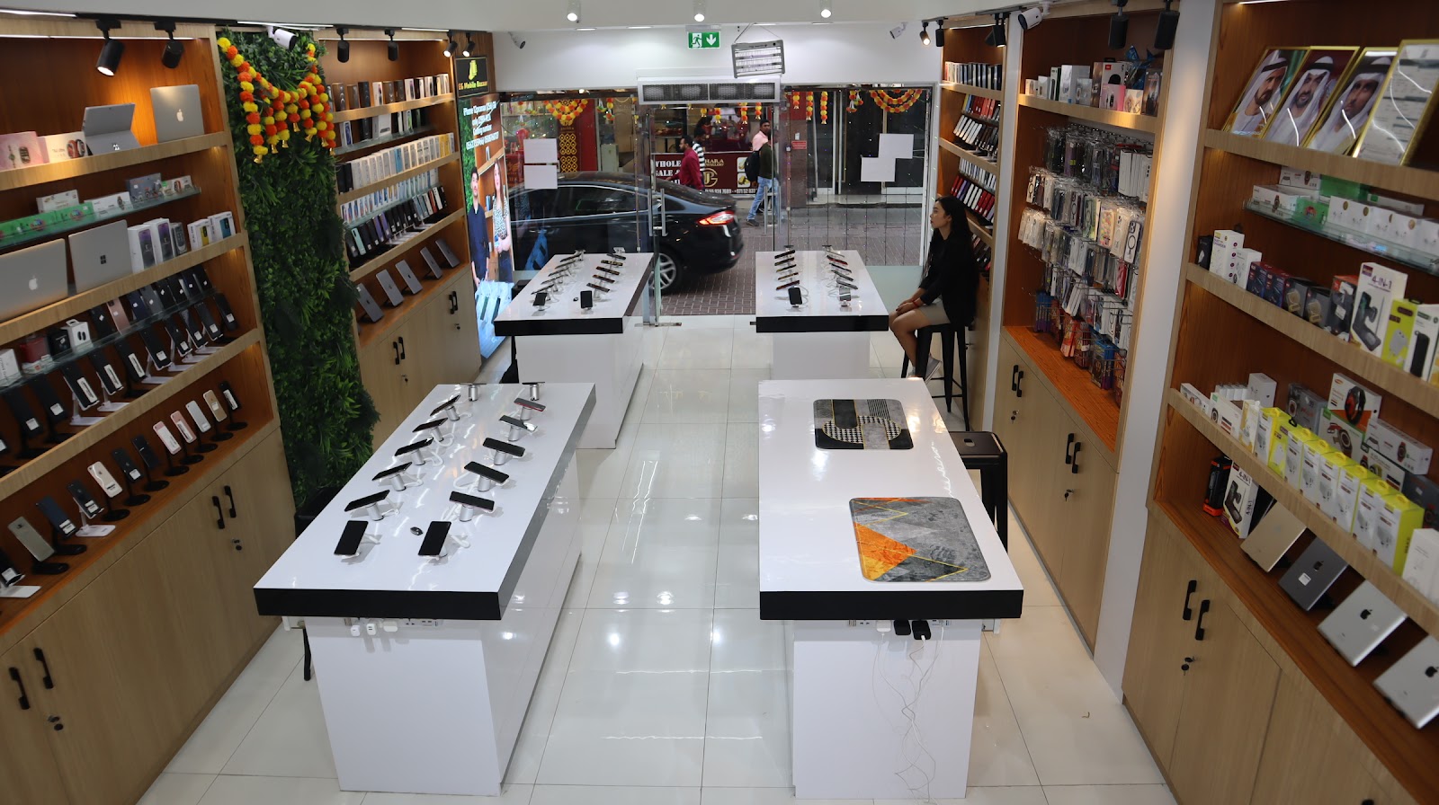 Easy Mobile Bazaar Trading LLC - صورة 2