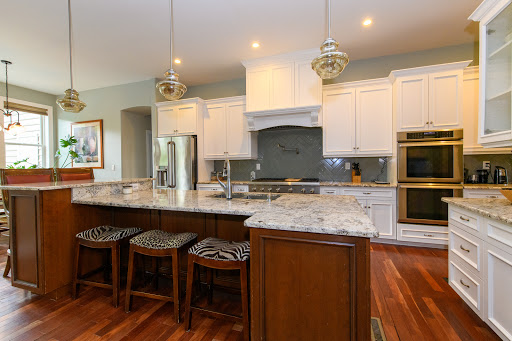 The Lisa Wright Team, Berkshire Hathaway HomeServices Fox & Roach, REALTORS - Thumbnail