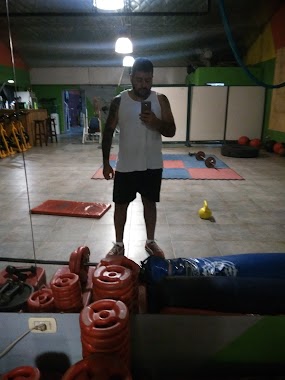 Gimnasio Life, Author: Sebastian Vildoza