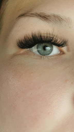Wimpernverlängerung & Wimpernverlängerung Schulung by Anna Gl. - Thumbnail