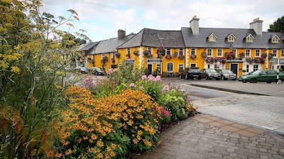 Photos of Cobbler's Bar & Courtyard