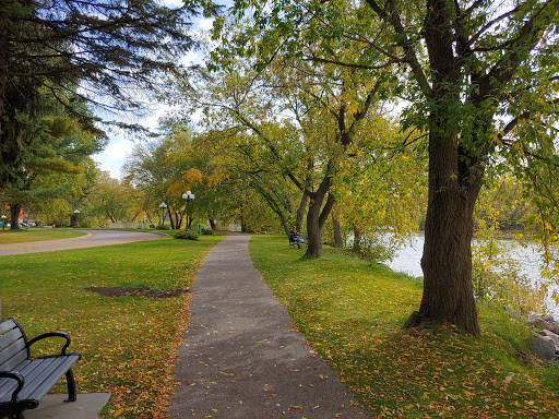 James Green Park - City Park and Dam - Thumbnail