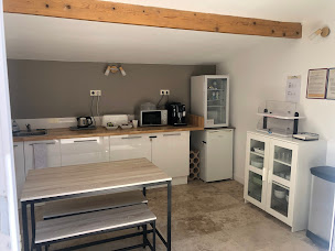 Photo n°27 de Lou Meinado / Chambres d'hôtes un concept comme à l'hôtel à Saint-Martin-de-Crau (Chambre d'hôtes)