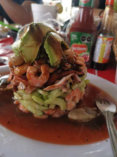 Mariscos “El Chicole” - Thumbnail
