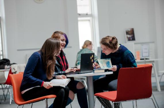 Reviews of University of Wales Trinity Saint David in Glasgow - University