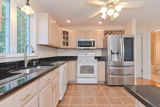 Megan Hall, REALTOR®, GREEN Gallery - United States
