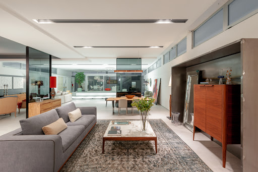 Interior - Thumbnail