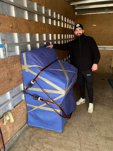 Runstar Moving Services Gallery - Canada