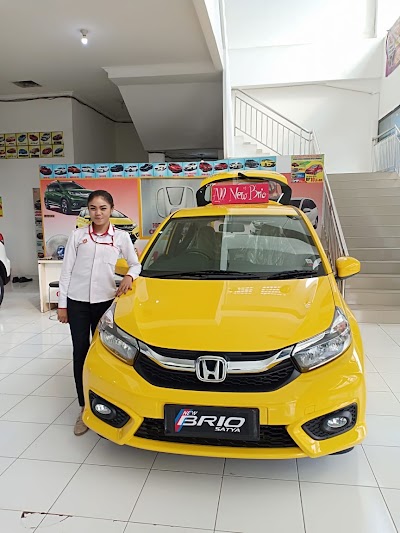 Photos of Showroom Pameran Mobil Honda Karawang Purwakarta Cikampek