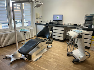 Photo n°1 de Cabinet 2B / Docteur Stéphane BREIT à Saint-Dié-des-Vosges (Orthodontiste)