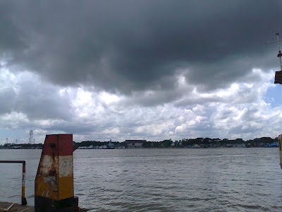 Photos of কাউয়ার চর বাস স্টেশন