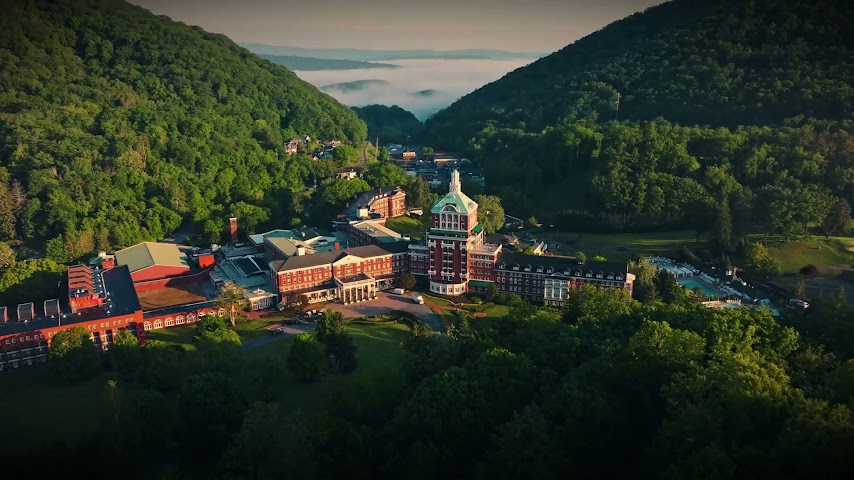 The Omni Homestead Resort by null