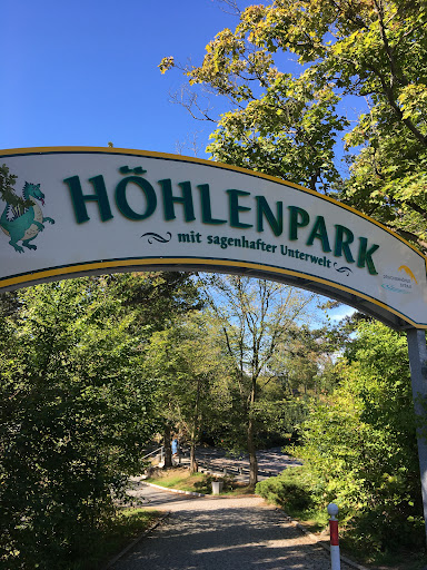 Drachenhöhle Parkplatz - Thumbnail