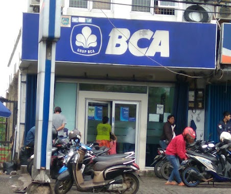Bank BCA Kantor Kas Serua, Author: Sutowo Brotosuseno
