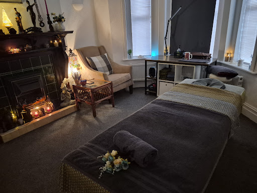 Dalad Thai massage by Nok