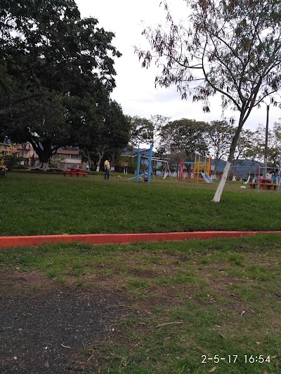 Photos of La Favorita Park