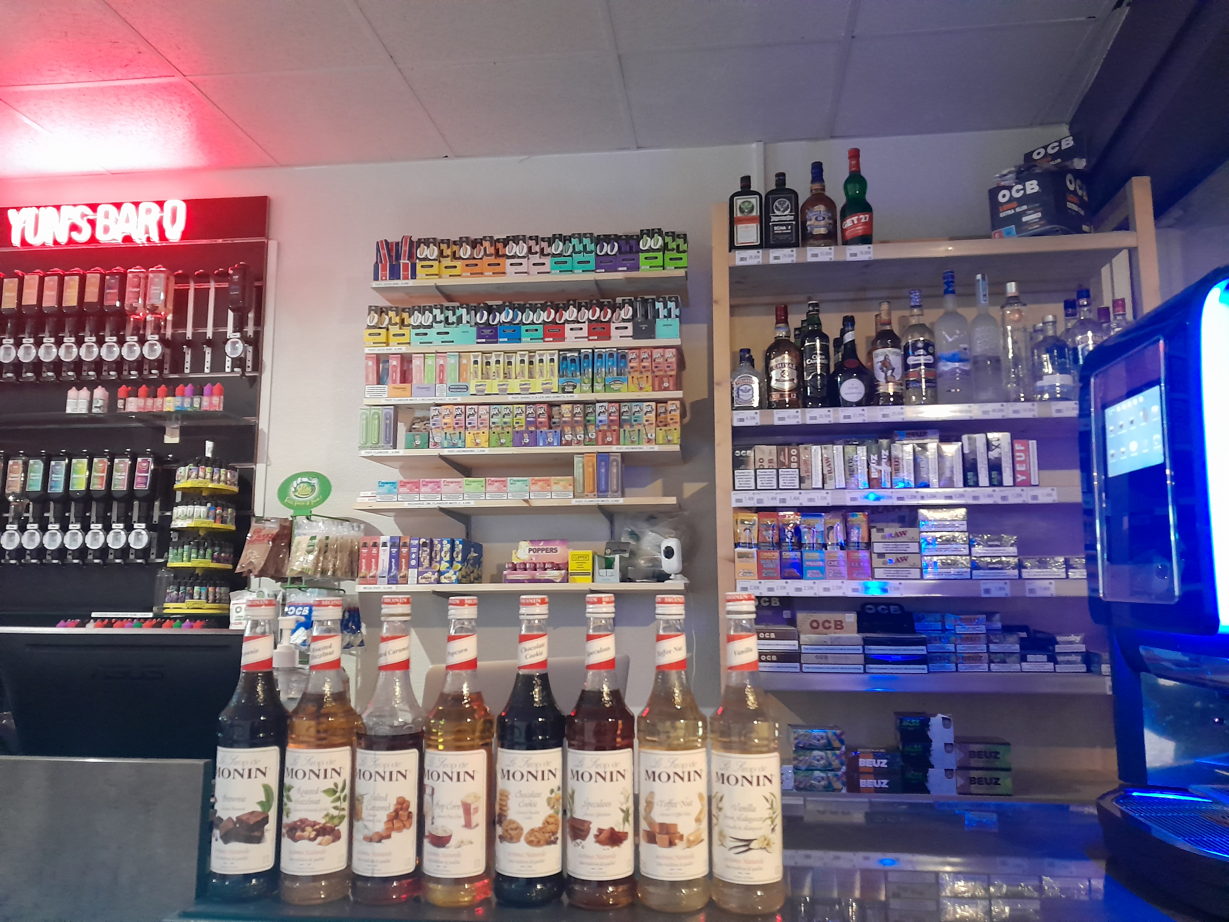 SLOTH MARKET - Epicerie, CBD Store & Vape Shop à Ancenis-Saint-Géréon
