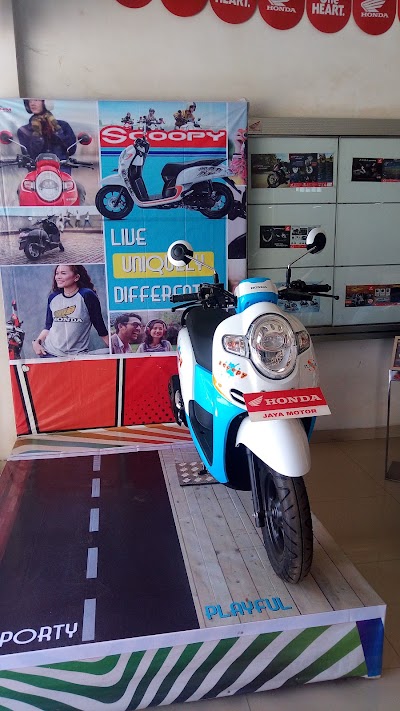 Photos of Dealer Honda Kalirejo