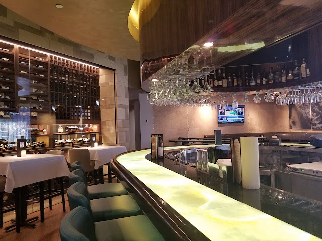 Perry's Steakhouse & Grille