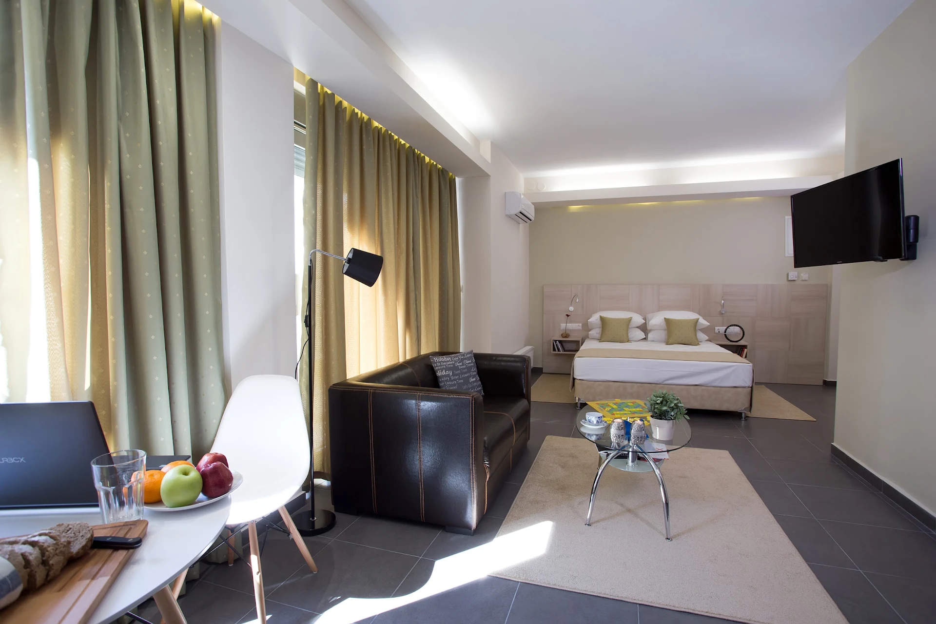 Polis Apartments