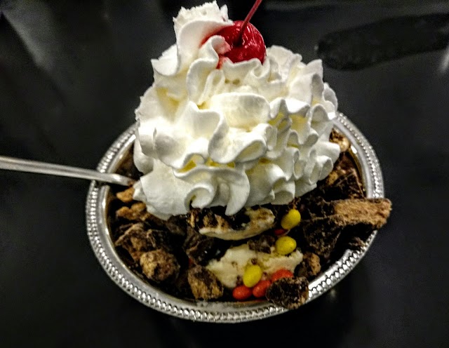 Dumser's Dairyland Drive-In