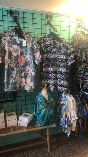 Attitudes and Latitudes Gallery - United States