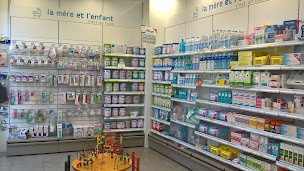 Photo n°3 de Pharmacie Principale Châtellerault à Châtellerault (Magasin de vitamines et compléments alimentaires)