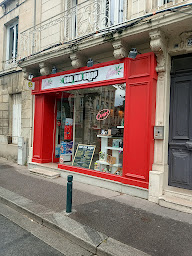 Photo n°1 de CBD Bio SHOP Caen à Caen (Boutique de cigarettes électroniques)