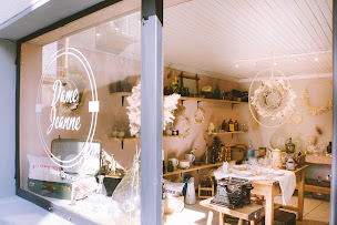 Photo n°1 de Dame Jeanne à Aussois (Magasin de meubles d'occasion)