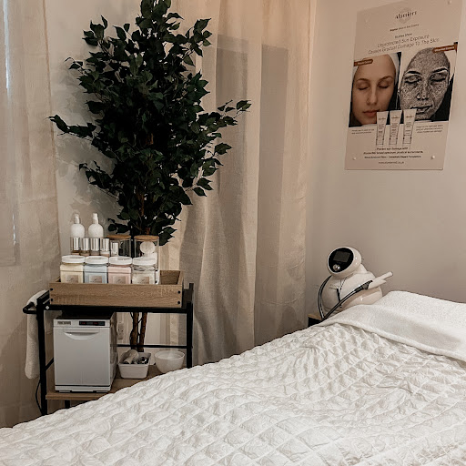 Revive Luxury Beauty (skin & Laser Clinic)