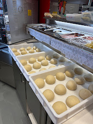 Photo n°14 de Le Kiosque à Pizzas Maraussan à Maraussan (Pizzeria)