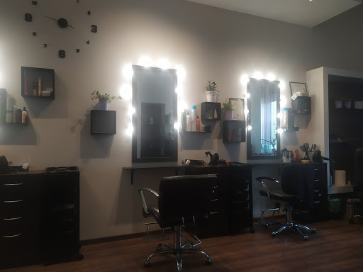 Pracownia Fryzjerska Paulina Kiełek