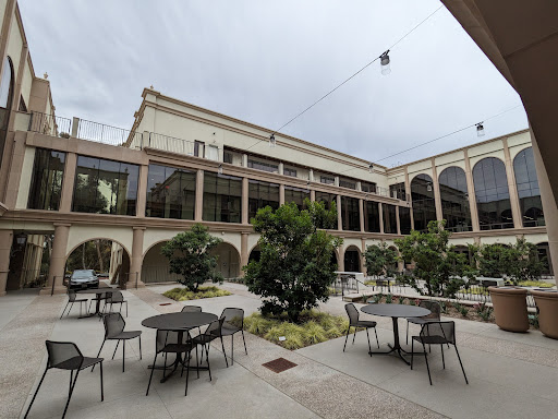 Knauss School of Business - Thumbnail