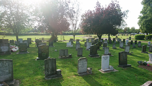 Eppleworth Road Cemetery Gallery - United Kingdom