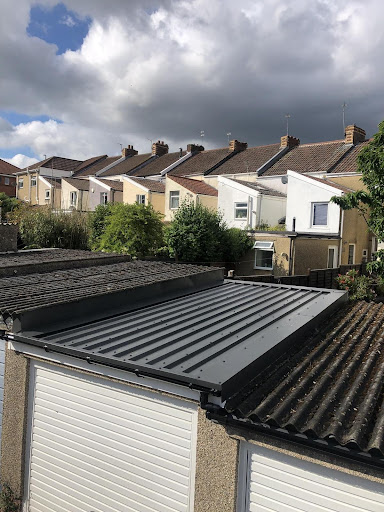 Red Roofing - Visual