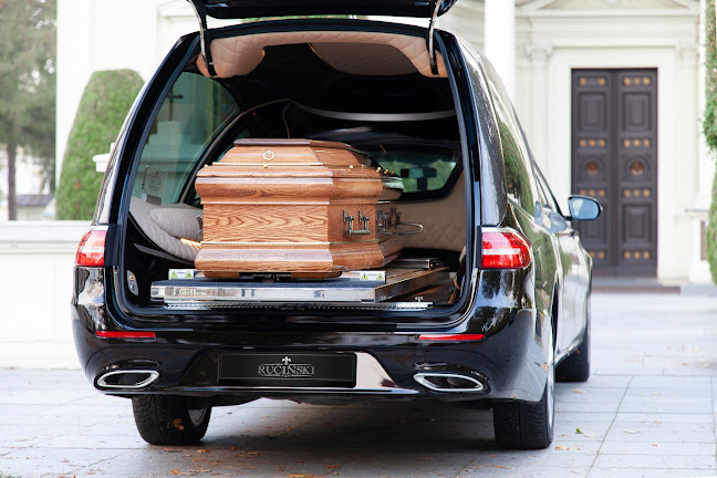 Usługi Pogrzebowe A. i R. Rucińscy S.C. - Piaseczno