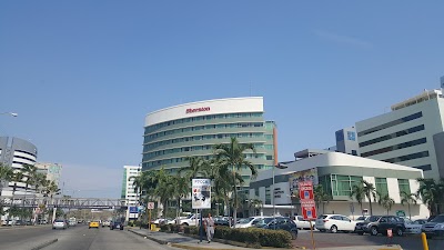 Photos of el Drag&oacute;n Park